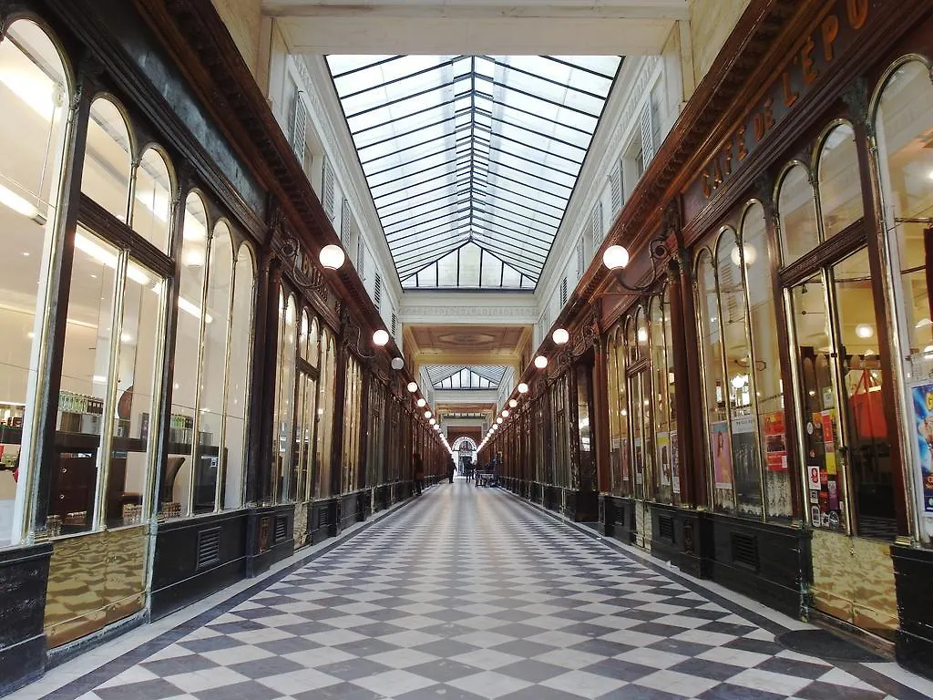 Louvre Parisian Chicsuites דירה *