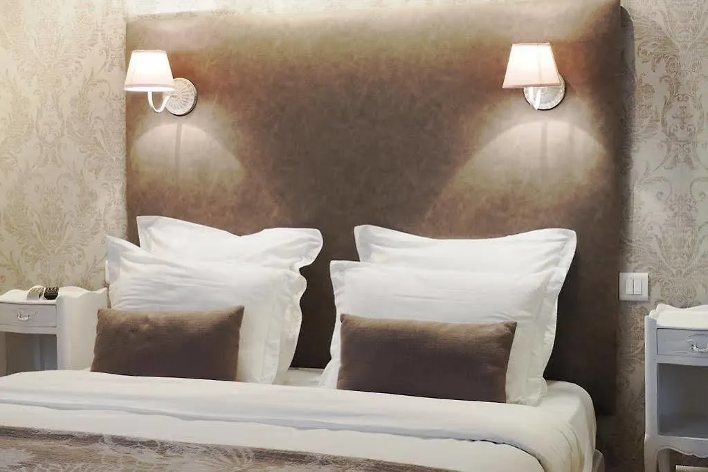 Louvre Parisian Chicsuites דירה פריז