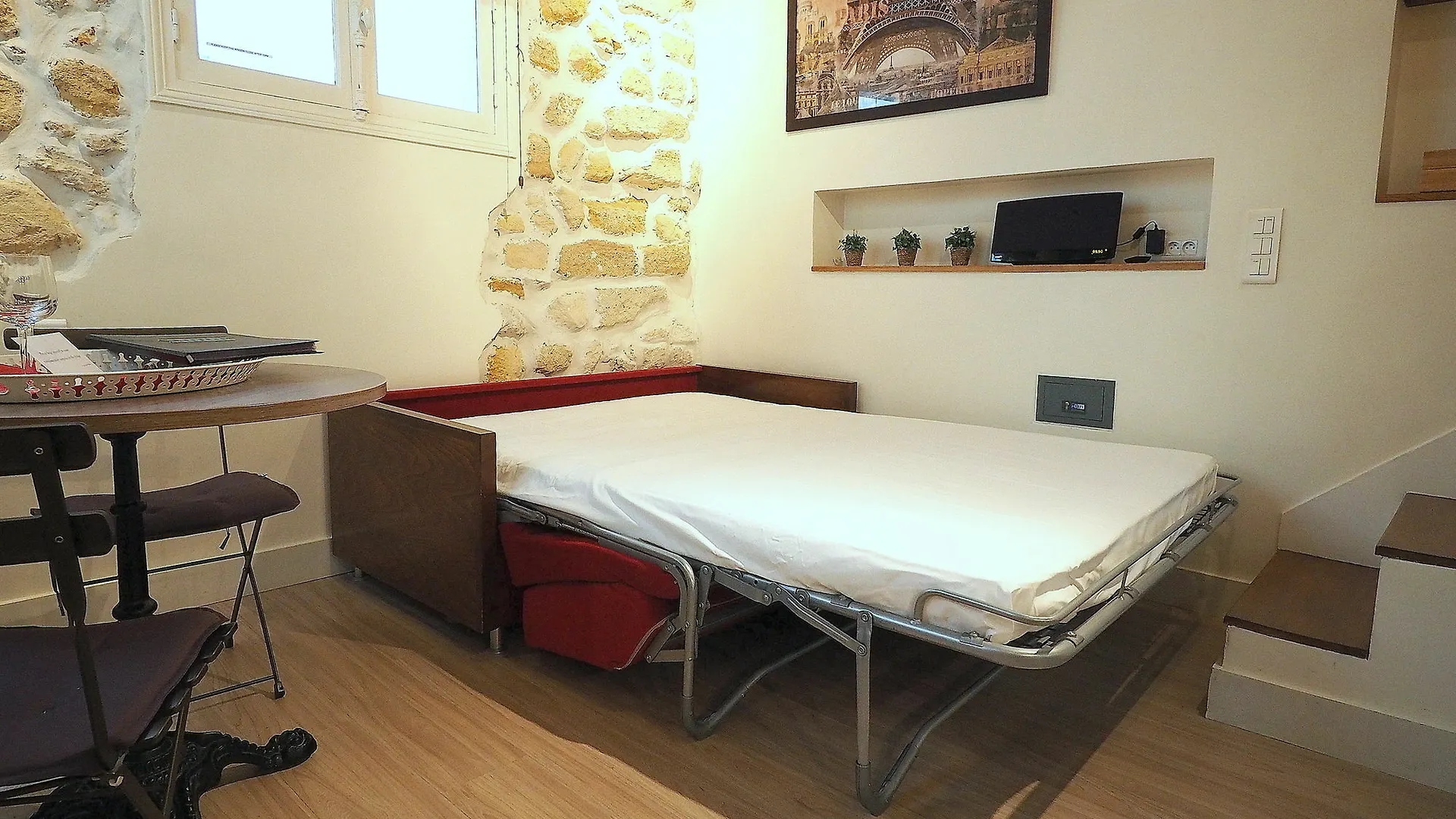 Louvre Parisian Chicsuites Apartment *